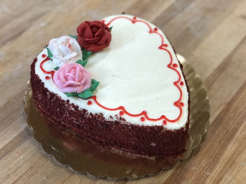 Valentines red velvet cake