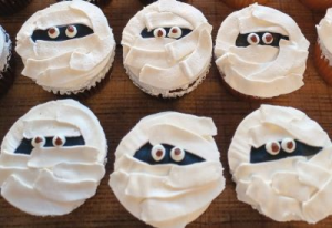 mummy cupcakes