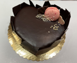 valentines chocolate leaf torte