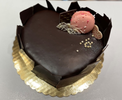 valentines chocolate leaf torte
